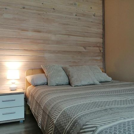 Apartamenti Miera Osta لييبايا المظهر الخارجي الصورة
