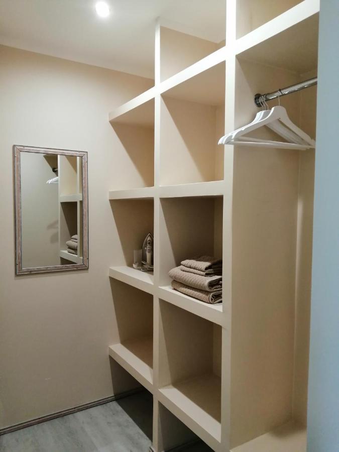 Apartamenti Miera Osta لييبايا المظهر الخارجي الصورة
